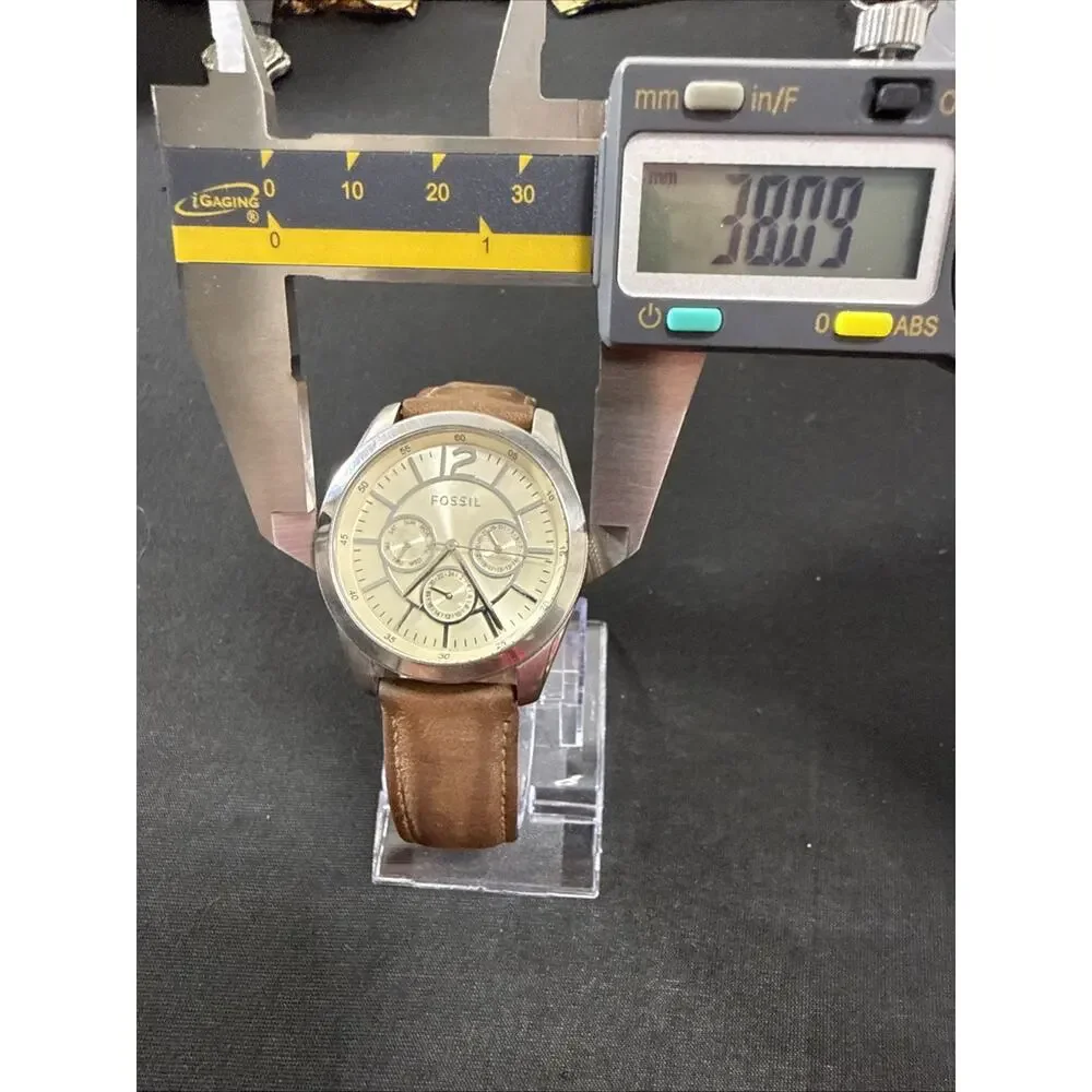 Women/Unisex Fossil Brenna BQ-1454 38mm 7.75” Band New Battery Chronograph (G8)